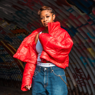 female artist,